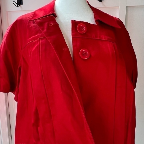 Grace Elements Women’s Crop Jacket Size 16 Red Short Sleeve Pleated Button Front - Picture 2 of 9